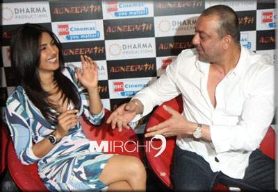 sanjay-dutt--priyanka-chopr