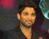 Allu Arjun gets emotional