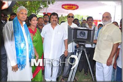 Dasari-to-take-on-YSR!