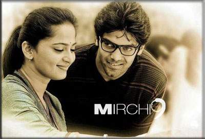 Anushka-in-awe-of-Arya's-de