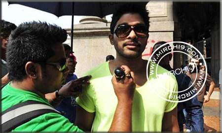Will Race Gurram revive Bunny's career?
