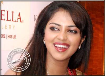 Amala Paul believes in laughter for fitness