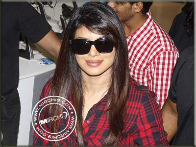 Chat with actress Priyanka Chopra!