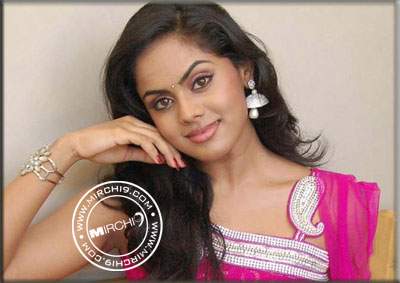 Not ignoring Telugu industry - Karthika