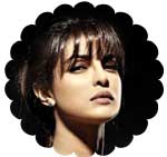 Priyanka-chopra-Zanjeer-Thoofan Review