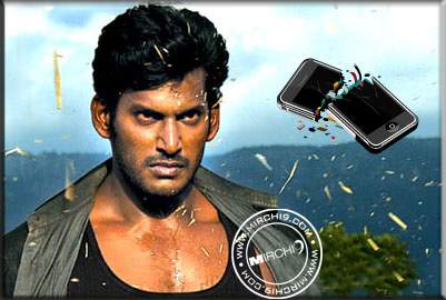 Vishal's fit of anger!