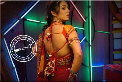 Charmee-item-song-latest