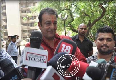 Sanjay-Dutt-parole