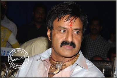 Balayya injured in Legend shooting!