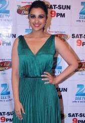 Parineeti Chopra at Dance India Dance sets