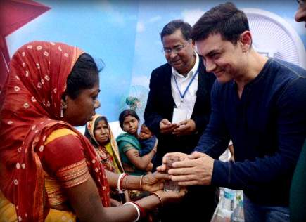 Aamir-celebrity-status
