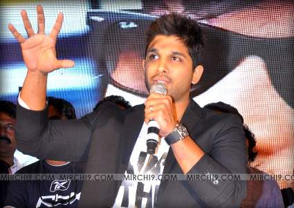 Allu-Arjun-tongue-slip
