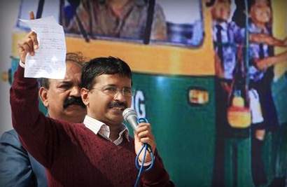 Kejriwal-auto-driver-mla_aap