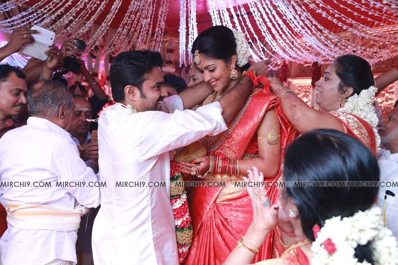 amala-paul-1