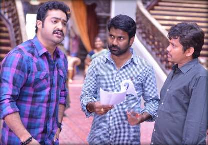 Rabhasa-premieres-issue