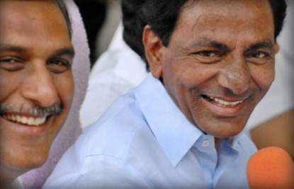 KCR with Harish rao photo