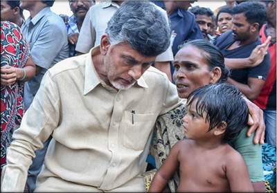 Free Essential Commodities for Hudhud Victims - CBN
