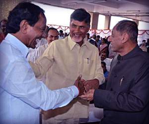 Governor-warns-KCR