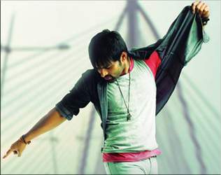 pilla nuvvu leni jeevitham trailer