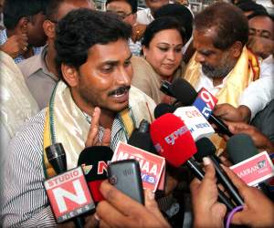 ys-Jagan-FB-issue