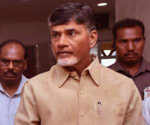Chandrababu naidu land issue