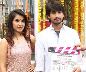 Kumari-21-F-Movie-Opening