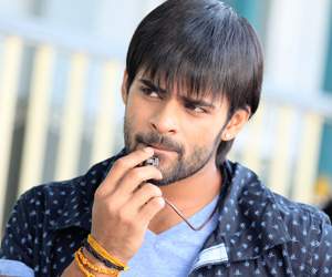 Sai Dharam Tej Pilla nuvvuleni Jeevitham