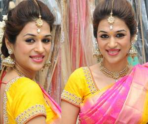 Shraddha-Das -Mannara