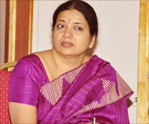 court arrest notice to jeevitha rajasekhar