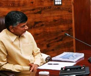 Chandrababu naidu digital class rooms