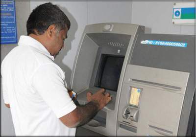 HC notice to  RBI on ATM rules