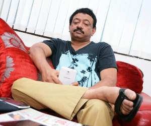 RGV Twiitter hot comments