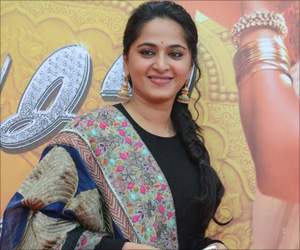 anushka shetty in zero size