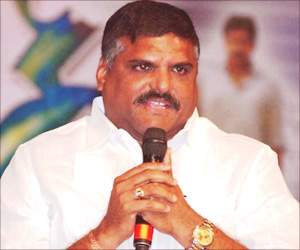 botsa satyanarayana to go into bjp