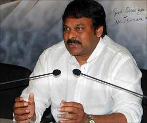 chiranjeevi vacates his house in delhi