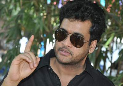hero sivaji elected as tdp member