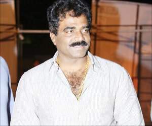 lingaa producer rockline venkatesh