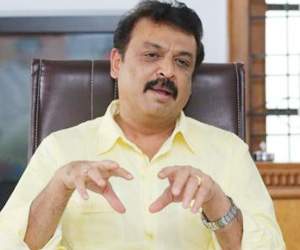 senior actor naresh tweet on pk