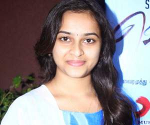 Telugu Girl back to Tollywood!