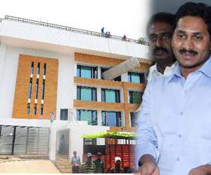 YS-Jagan-lotus-pond