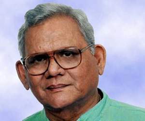 1 more death in TFI: Veteran writer succumbs to cancer