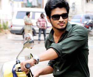 hero nikhil movies