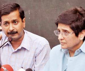 kiran bedi and arvind kejrival