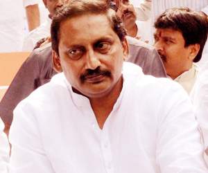 kiran kumar reddy insulted by bjp