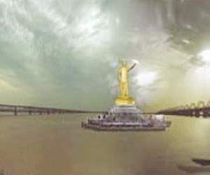 ntr statue in godavari