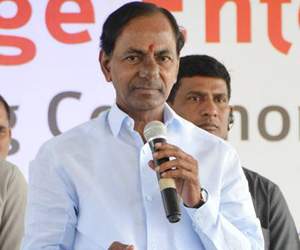 KCR arrives at a compromise with media!