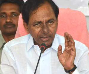 SHOCKING: KCR's Vaastu madness!
