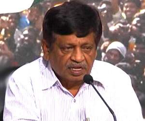 Mysoora Reddy absent from Jagan's Deeksha!