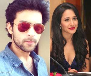 Varun Tej Pragya Jaiswal photo