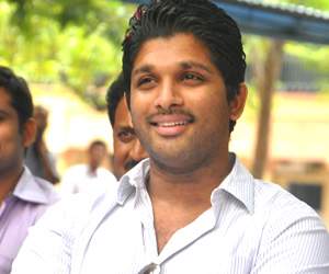 Allu Arjun - Boyapati - Geetha Arts, Will bad luck continue for Allu Arjun?